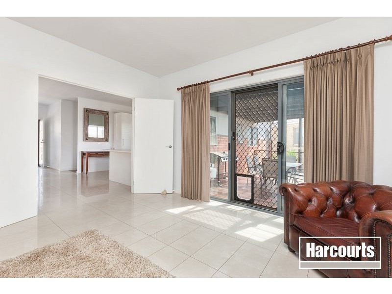 11 Castellana Court, Narre Warren South VIC 3805