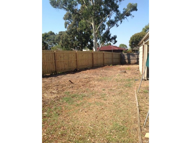 22 Ambleside Crescent, Berwick VIC 3806