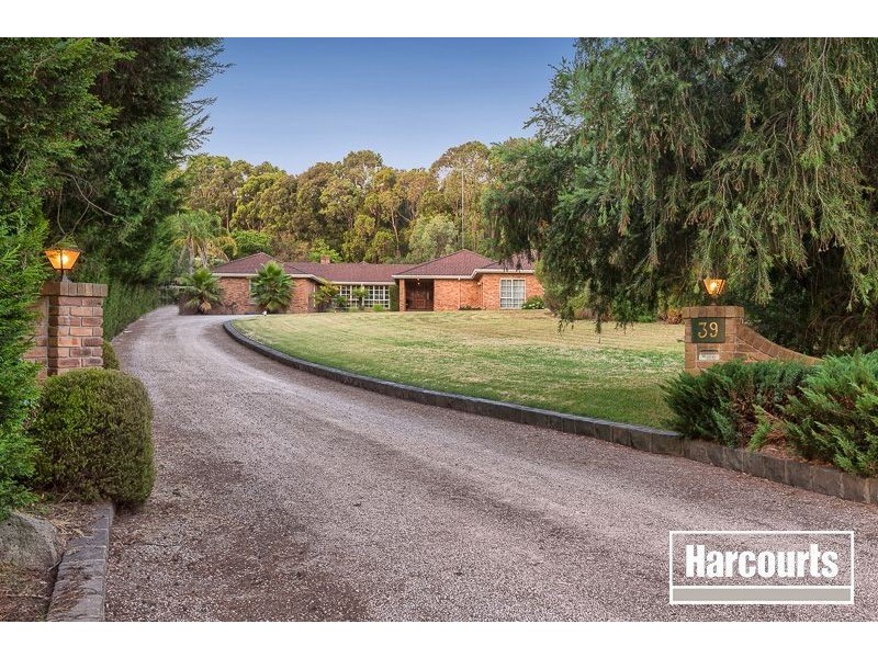 39 Ebeli Close, Narre Warren North VIC 3804