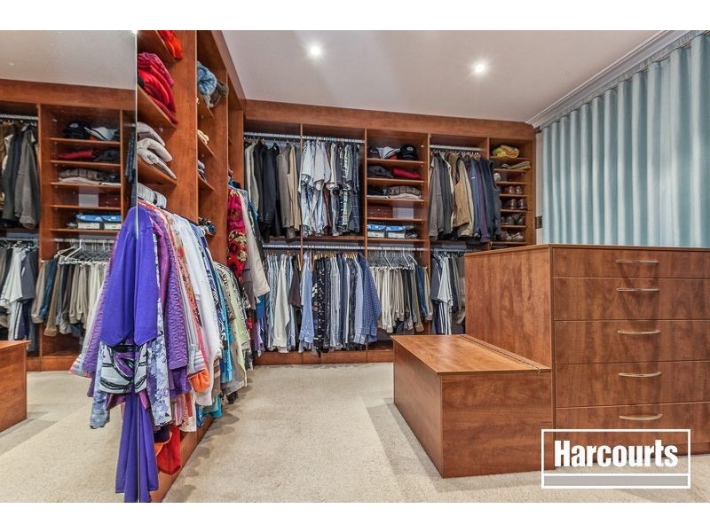 39 Ebeli Close, Narre Warren North VIC 3804