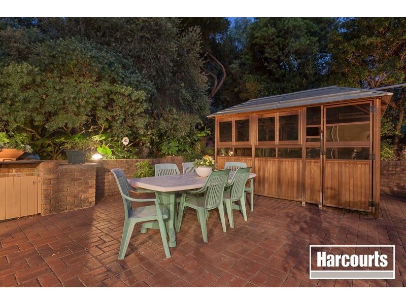 39 Ebeli Close, Narre Warren North VIC 3804