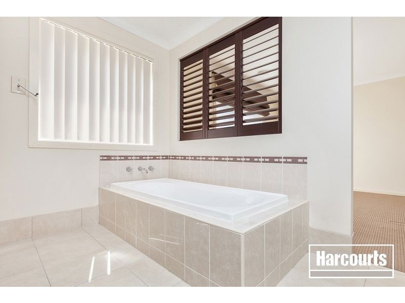 15 Saul Avenue, Berwick VIC 3806