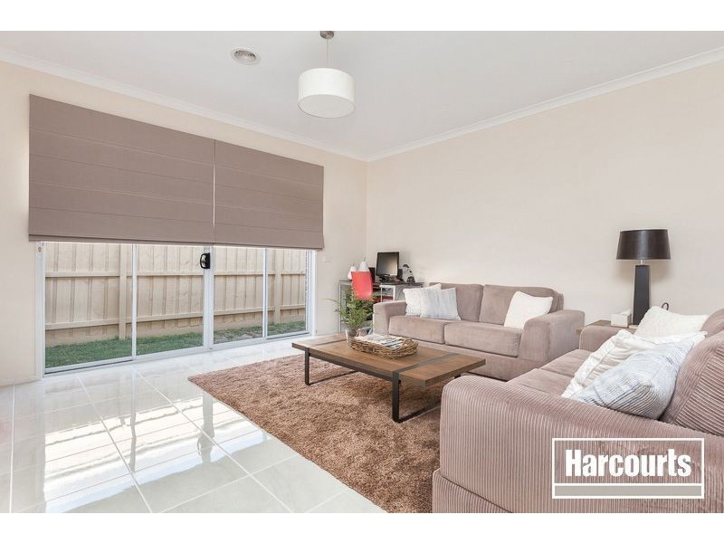 13 Bellerive Avenue, Officer VIC 3809