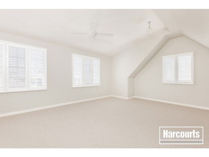 14 Piermont Drive, Berwick VIC 3806