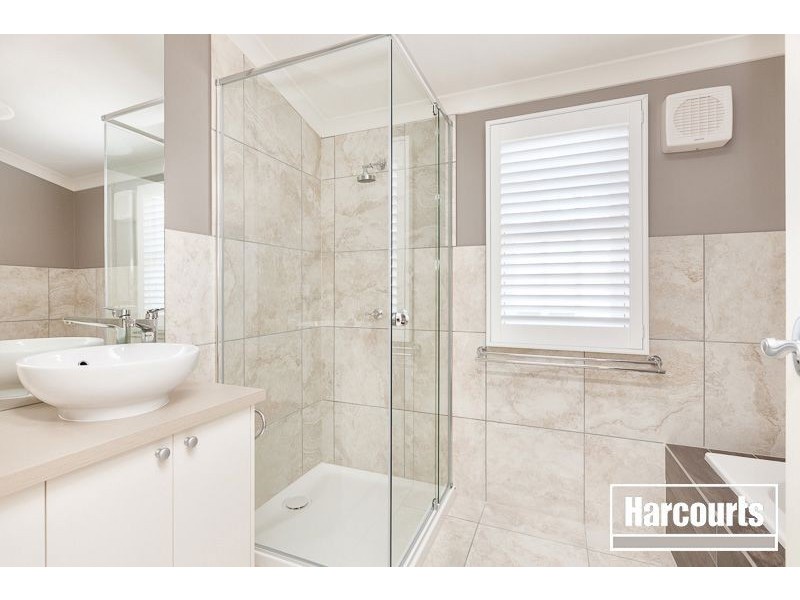 14 Piermont Drive, Berwick VIC 3806