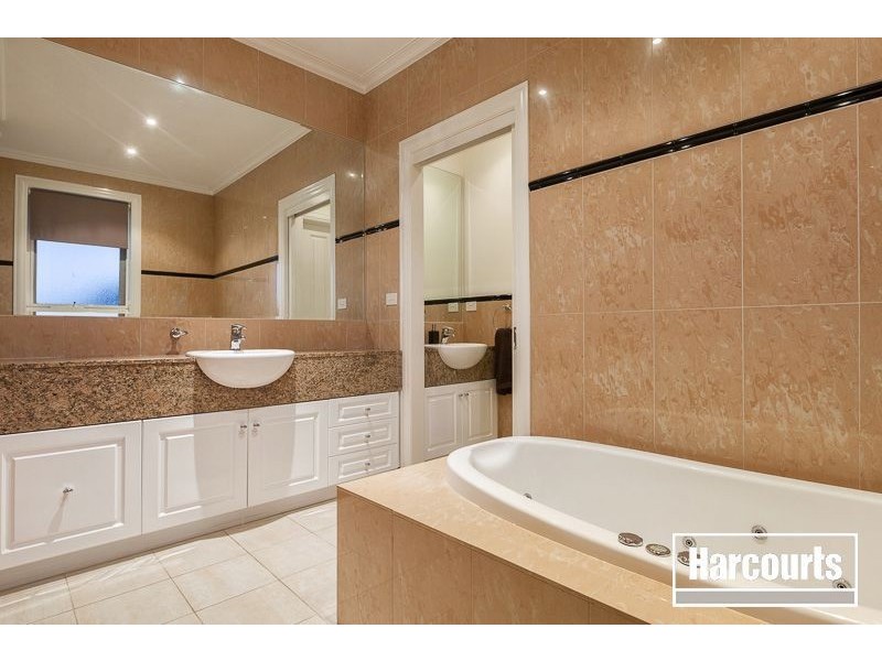 175 Greaves Road, Narre Warren South VIC 3805