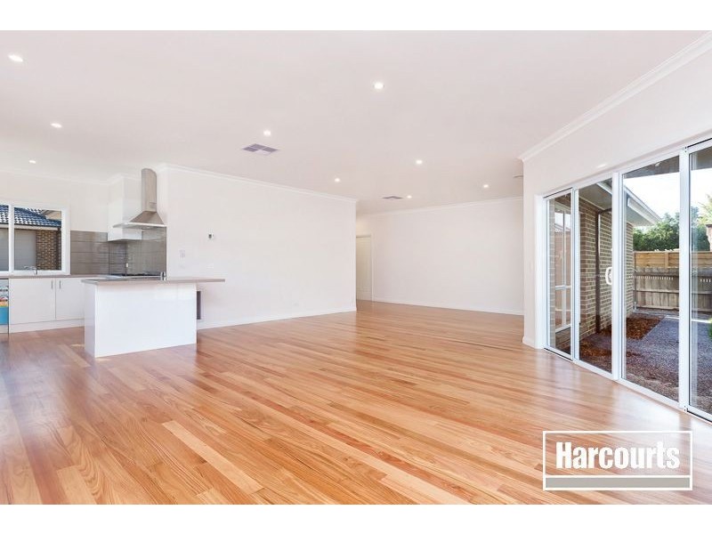 8A Allan Street, Berwick VIC 3806