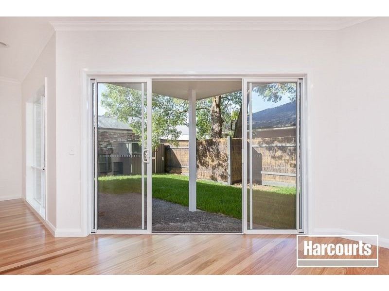 8A Allan Street, Berwick VIC 3806