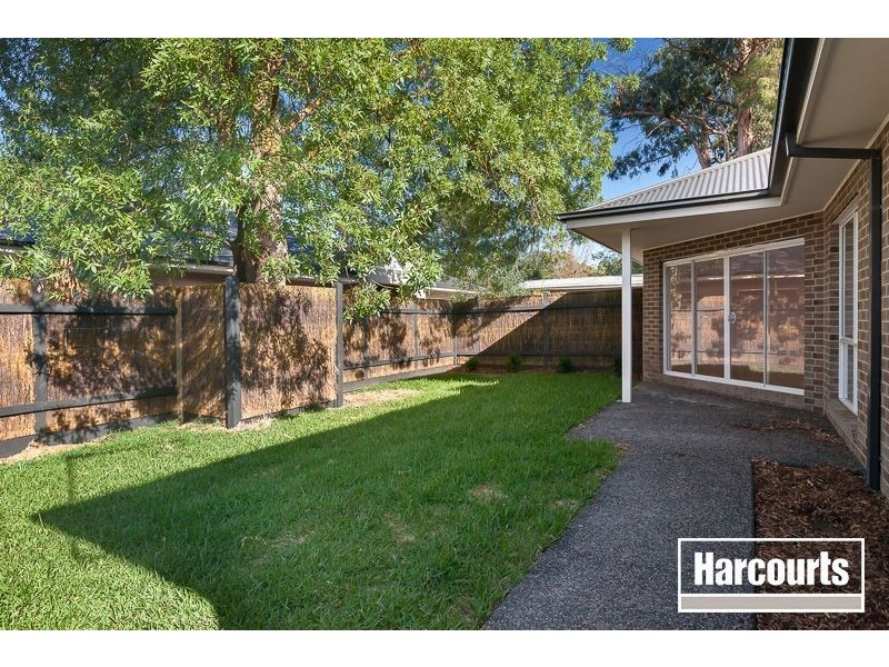 8A Allan Street, Berwick VIC 3806