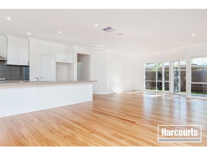 8B Allan Street, Berwick VIC 3806