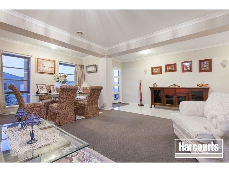 22 Grand Manor Drive, Berwick VIC 3806