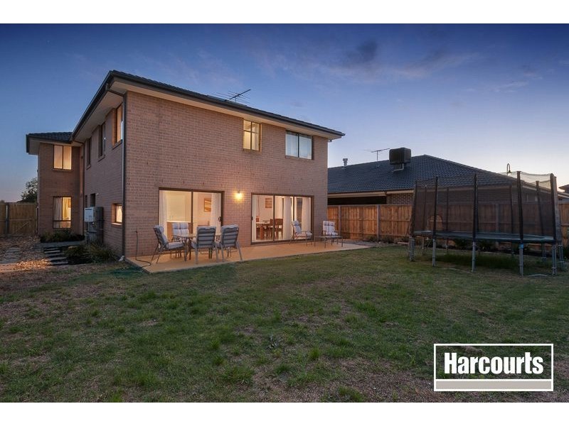 22 Grand Manor Drive, Berwick VIC 3806