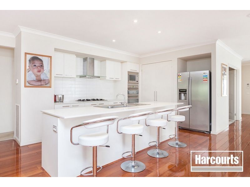 12 Stanhope Avenue, Berwick VIC 3806