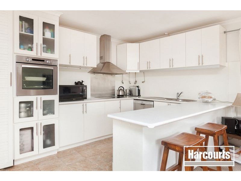 7 Malanda Court, Berwick VIC 3806