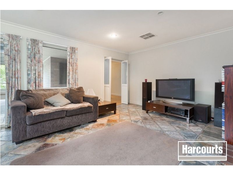 12 Elgin Street, Berwick VIC 3806