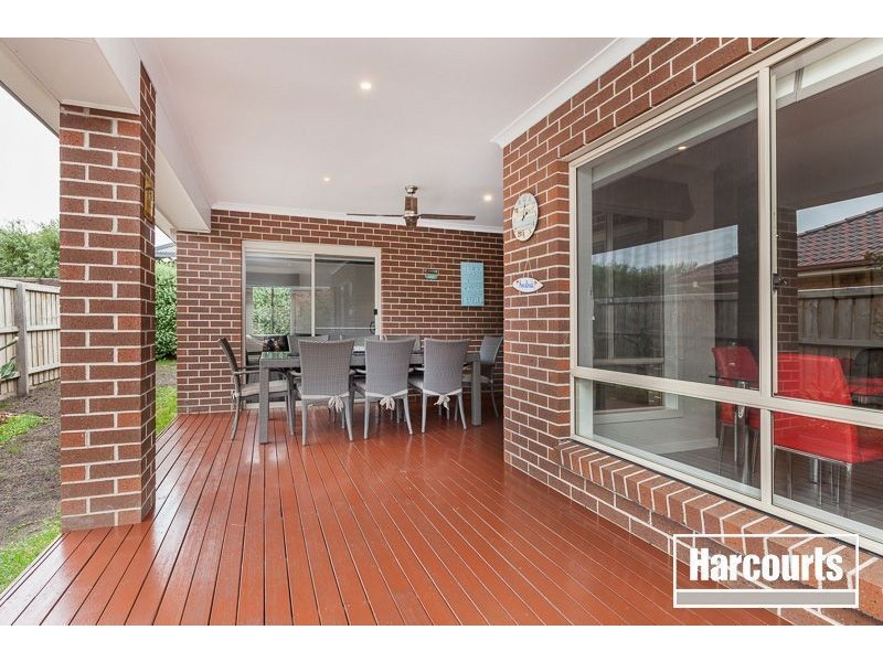 4 Angelique Street, Berwick VIC 3806