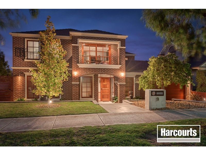 9 Ambrose Court, Berwick VIC 3806