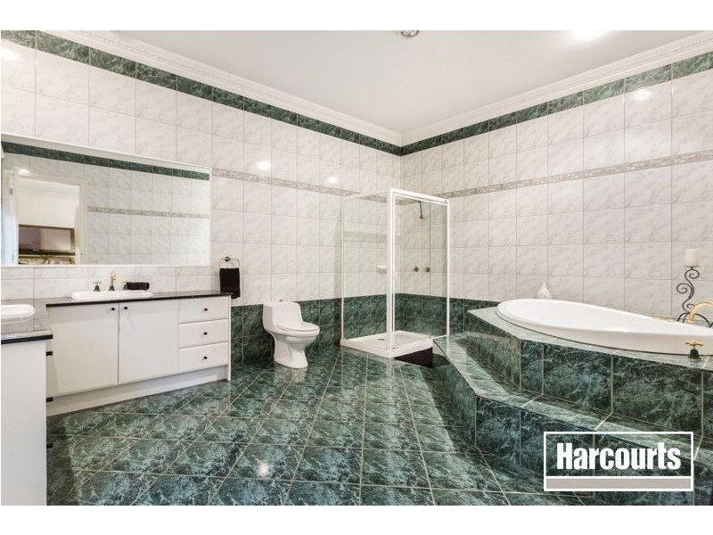 42-43 Caithwill Court, Narre Warren North VIC 3804