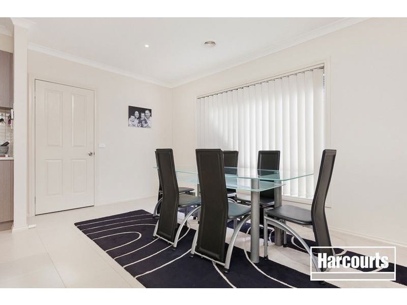 8 Gladys Court, Berwick VIC 3806