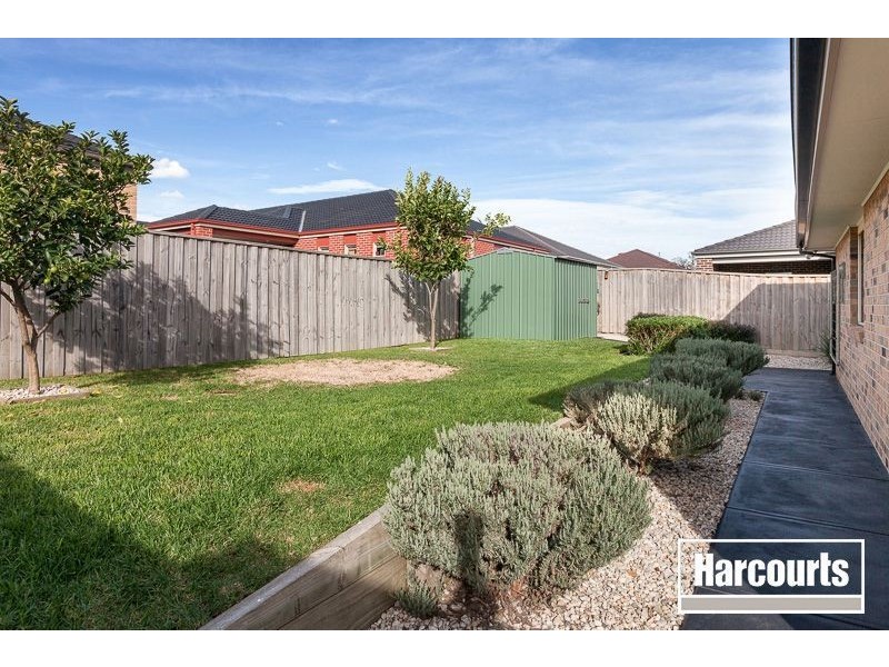 8 Gladys Court, Berwick VIC 3806