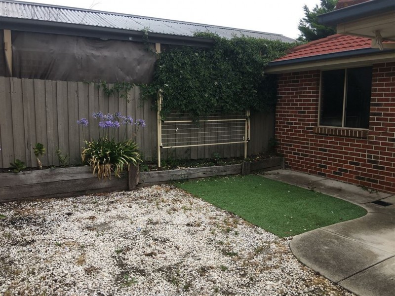 59 Lodge Crescent, Berwick VIC 3806