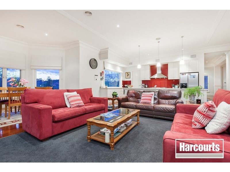 49 Ebeli Close, Narre Warren North VIC 3804