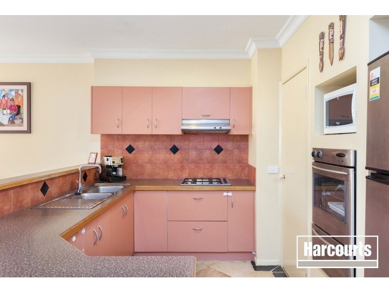 16 Littlecroft Avenue, Narre Warren South VIC 3805