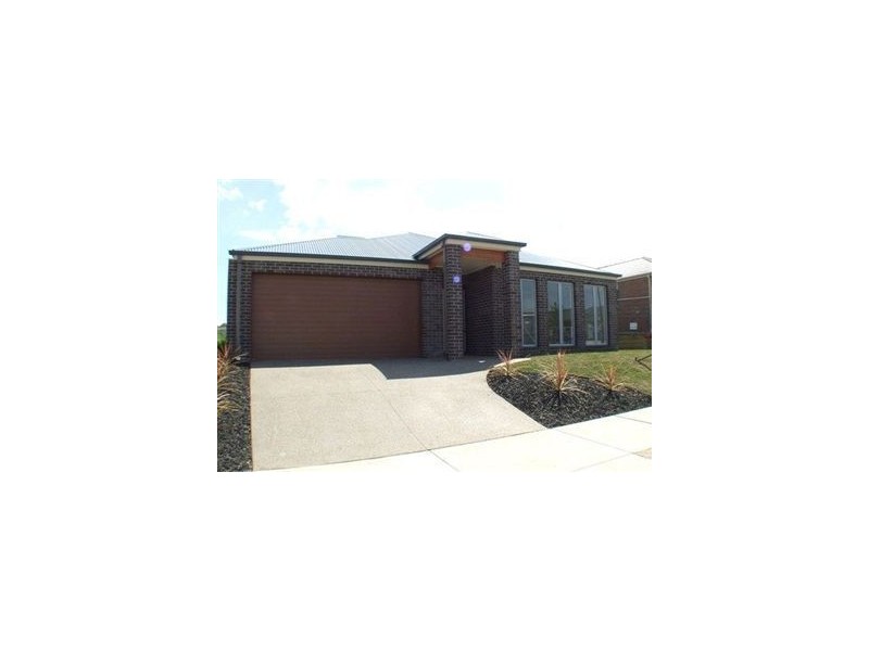 50 Harrison Way, Pakenham VIC 3810