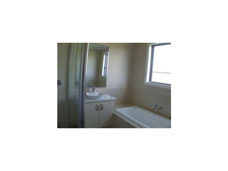 50 Harrison Way, Pakenham VIC 3810