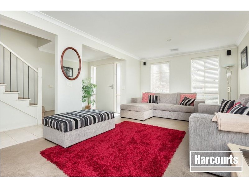 24 Vert Avenue, Narre Warren South VIC 3805