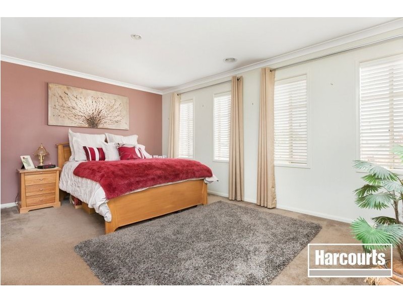 24 Vert Avenue, Narre Warren South VIC 3805