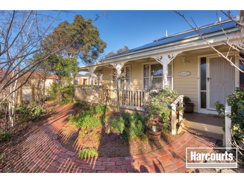 11 Lilac Crescent, Berwick VIC 3806