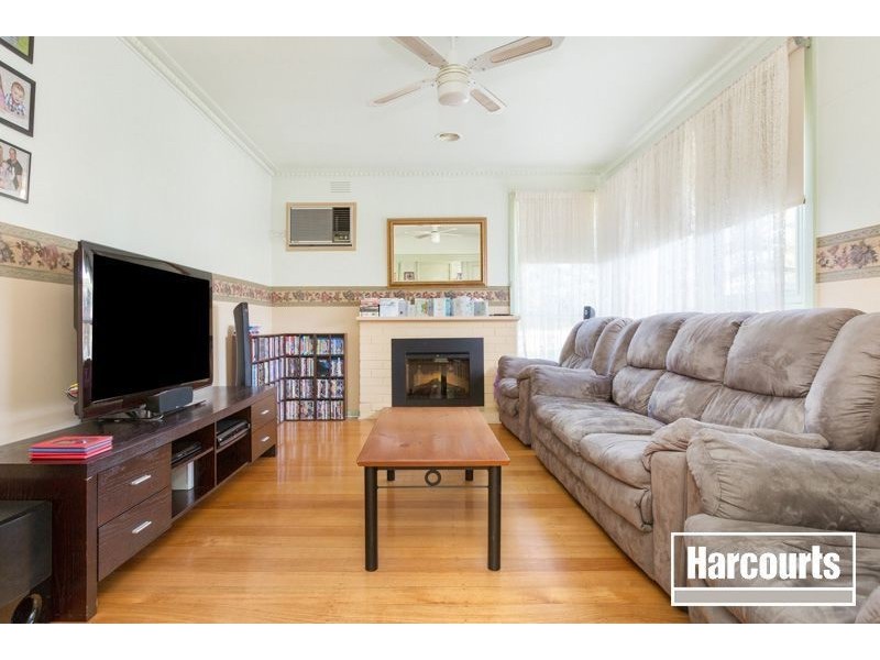 22 Edinborough Street, Hallam VIC 3803