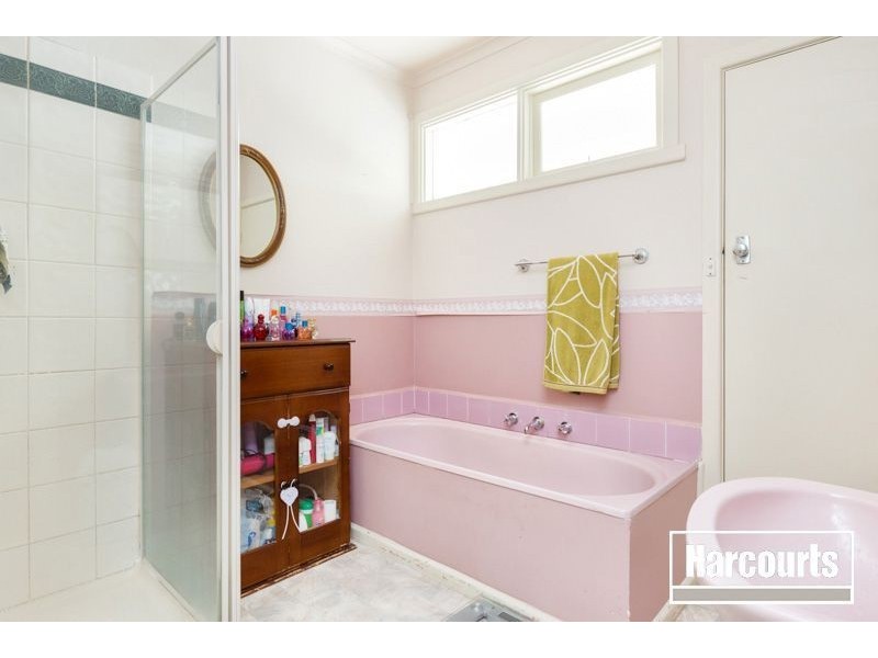 22 Edinborough Street, Hallam VIC 3803