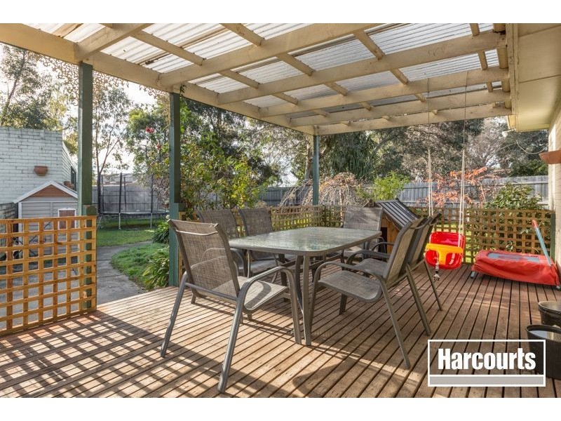 22 Edinborough Street, Hallam VIC 3803