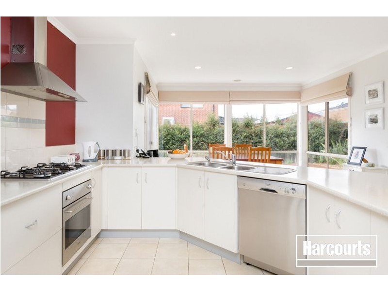 18 Kimberley Downs Court, Narre Warren South VIC 3805