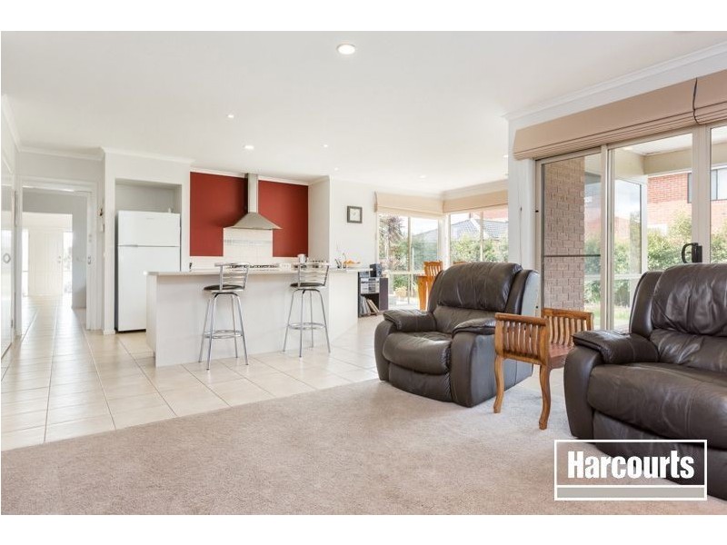 18 Kimberley Downs Court, Narre Warren South VIC 3805