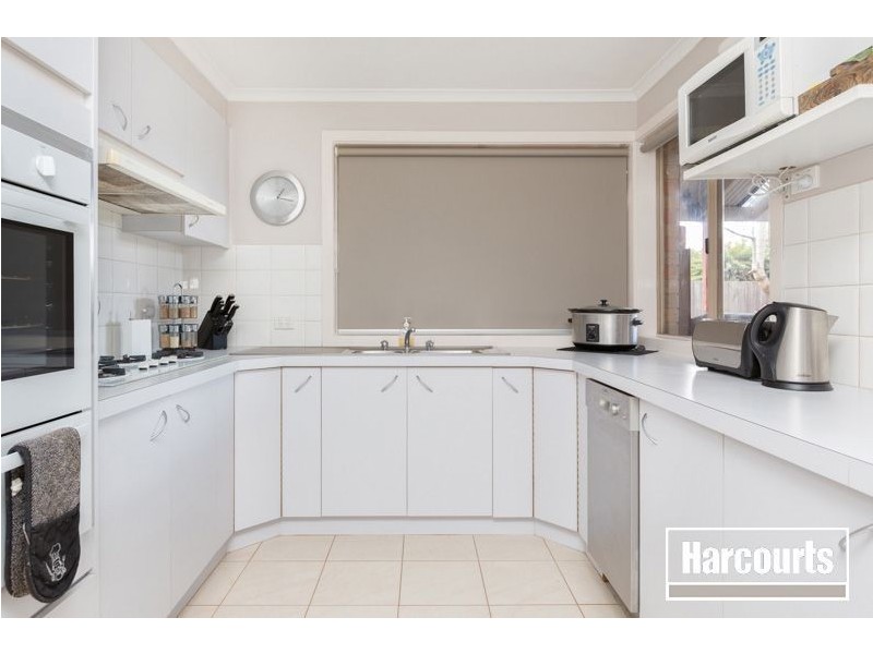 31 Godwin Avenue, Narre Warren VIC 3805