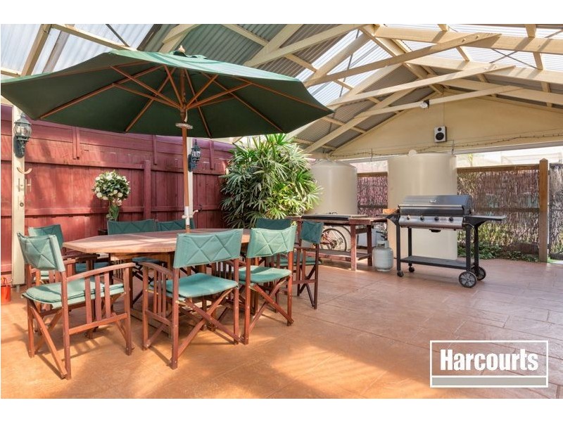 9 Broadland Way, Narre Warren South VIC 3805