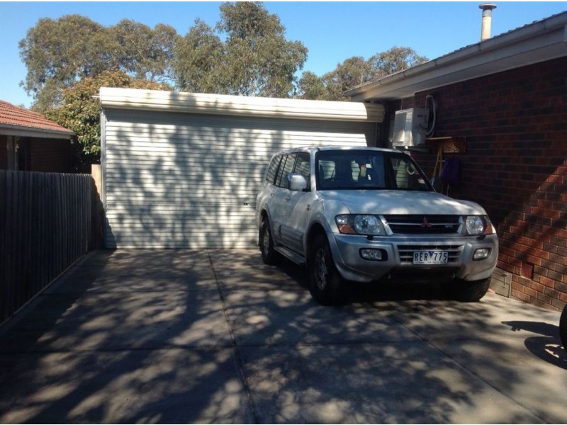 14 Saxonwood Drive, Narre Warren VIC 3805