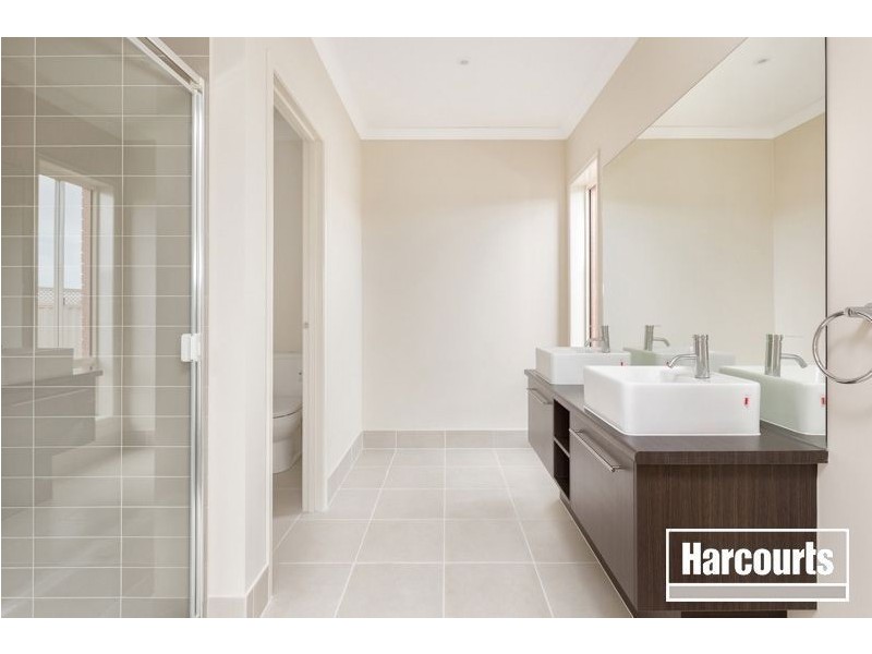 23 Rosella Avenue, Pakenham VIC 3810