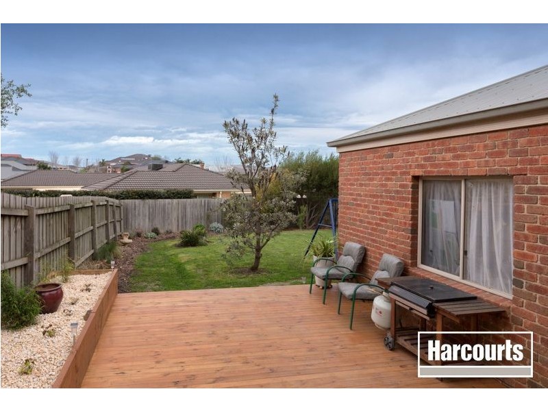 27 Portchester Boulevard, Beaconsfield VIC 3807
