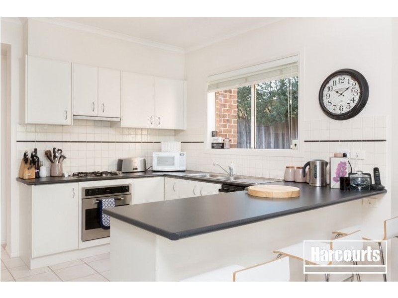 21 John Fisher Drive, Berwick VIC 3806