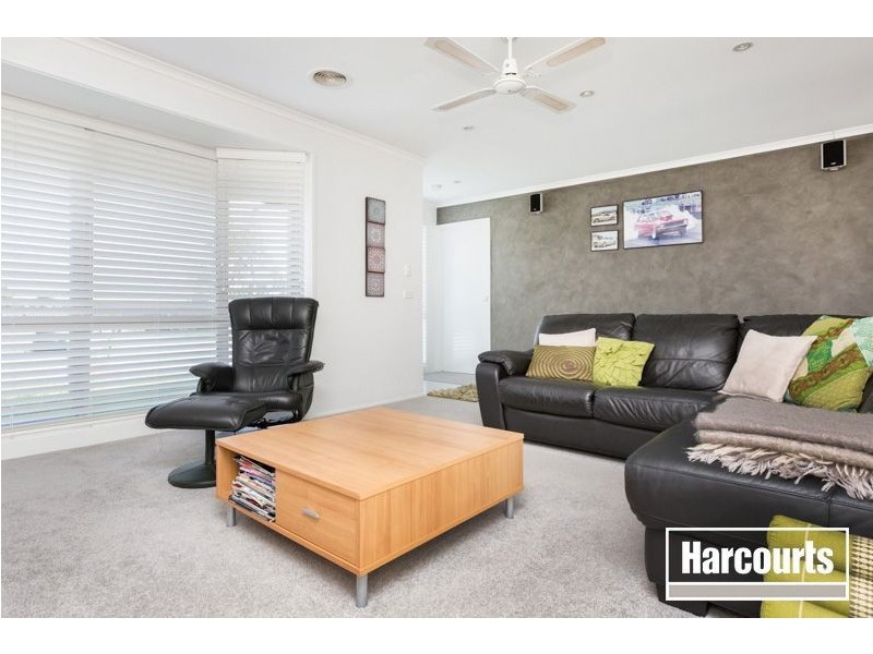 7 Raneen Place, Berwick VIC 3806