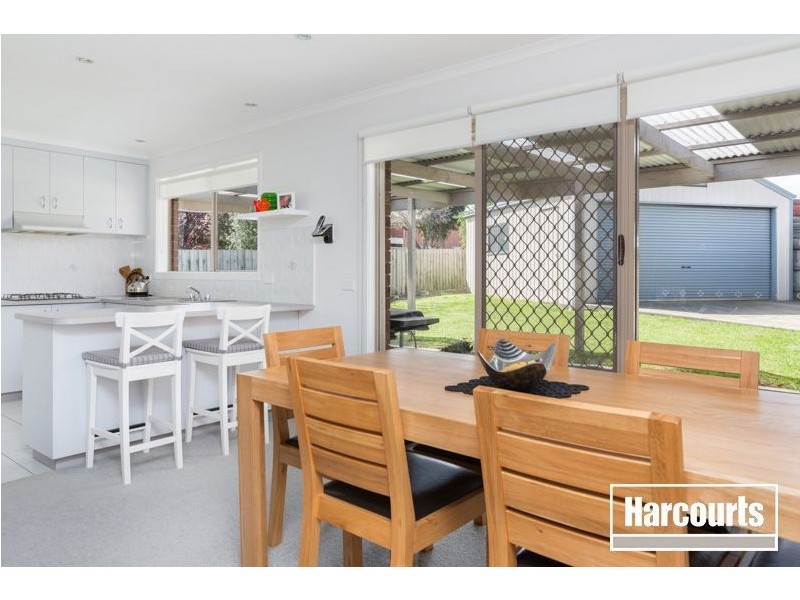 7 Raneen Place, Berwick VIC 3806