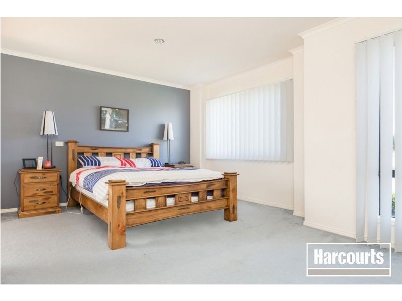 28 Pendulum Place, Berwick VIC 3806