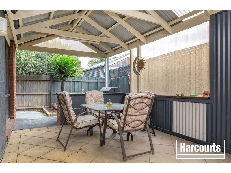 28 Pendulum Place, Berwick VIC 3806