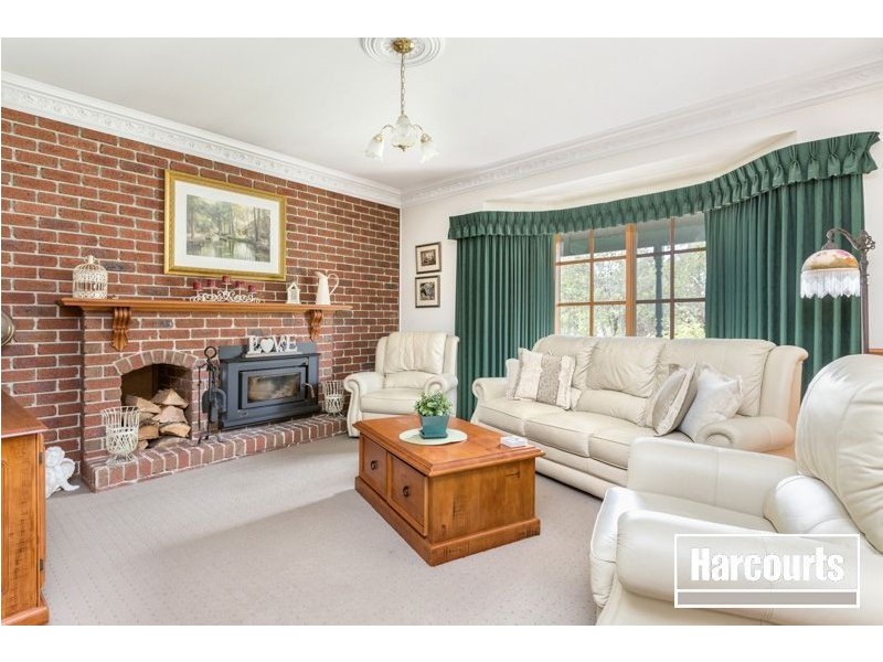11 Marida Court, Berwick VIC 3806