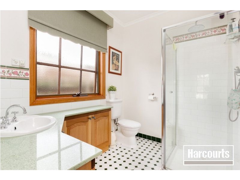 11 Marida Court, Berwick VIC 3806