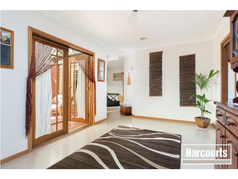 107 Earlsfield Drive, Berwick VIC 3806